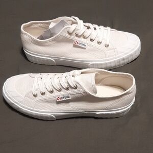 Superga White Athletic Shoes Canvas Low-Top